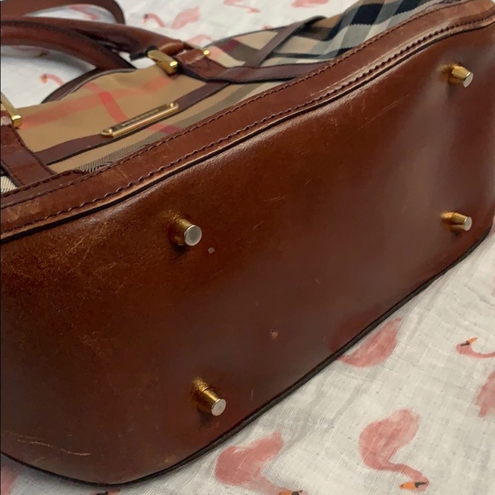 Burberry bag - Picture 2 of 8